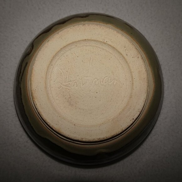 Studio Art Pottery Terracotta Bowl Signed Pattern Nature/Abstract Style - Picture 10 of 11